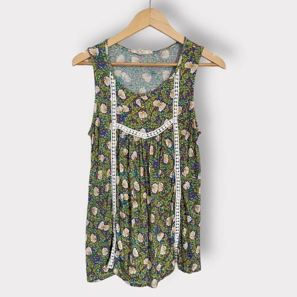 Moon & Sky Floral Tank Top Medium - Picture 1 of 7